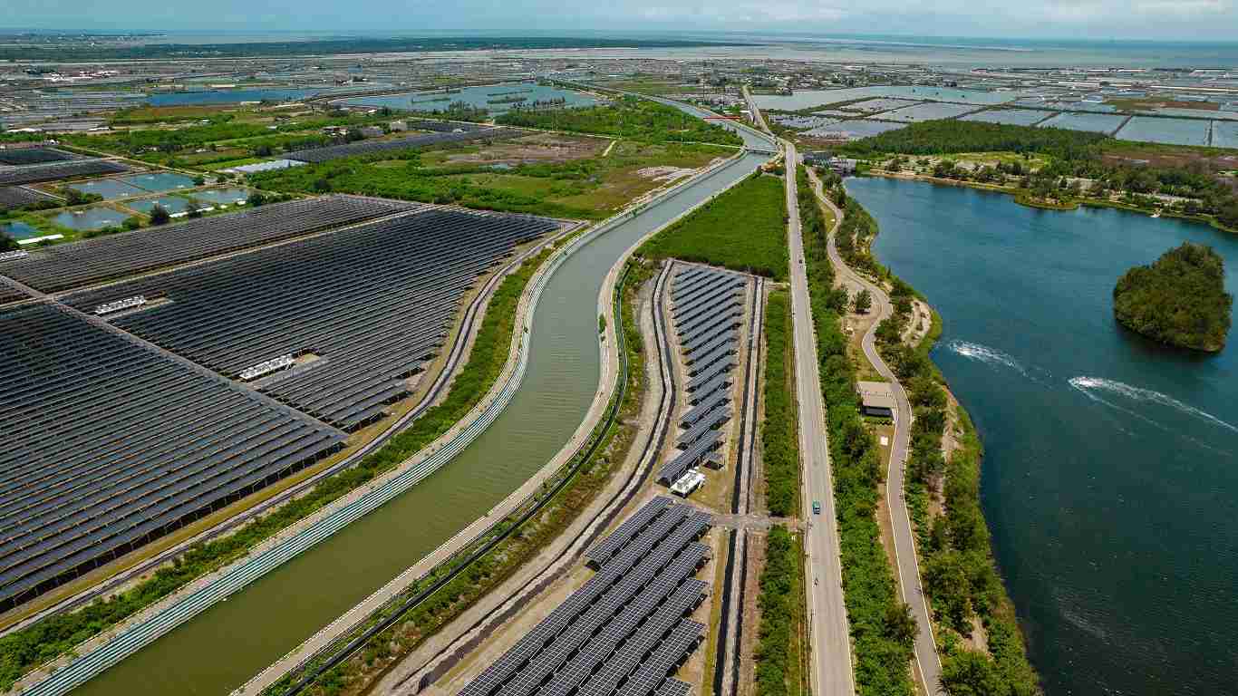 888.BY集团电子游戏能源事业提供智慧能源管理、、、太阳能监控管理、、全方位电厂建置及运维解决方案，，，并拥有管理超过6000案场的经验